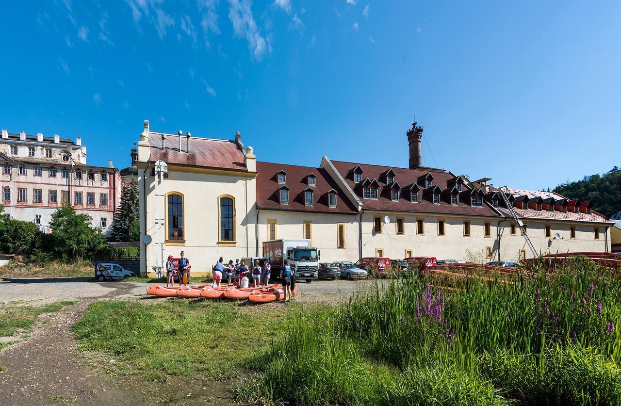 Hotel Pivovar Kácov Exterior foto